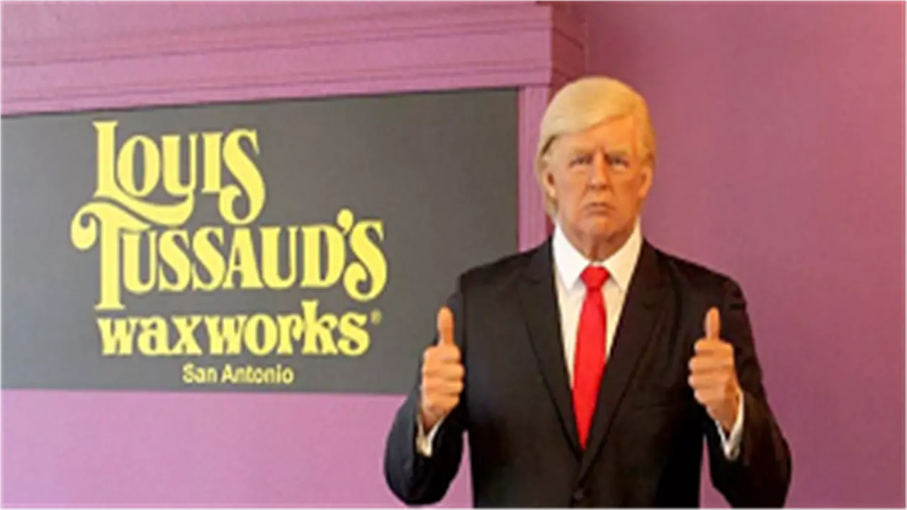 تمثال دونالد ترامب الشمعي يُسحب من متحف أمريكي بعد تعرضه لأضرار من الزوار